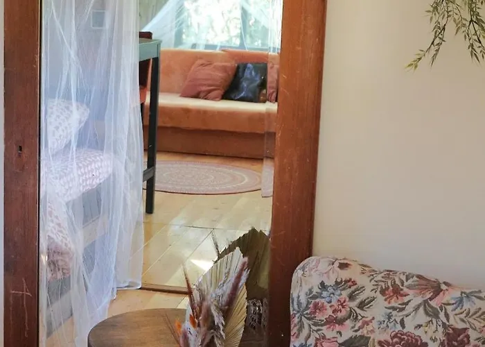 Ont Moeten - Helemaal Hier